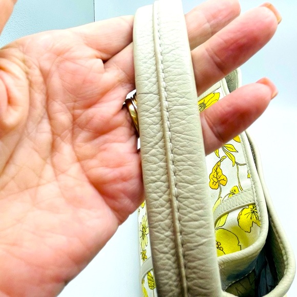 ISAAC MIZRAHI 👍DEAL DEAL DEAL famous designer LEATHER BRIGHT AND BEAUTIFUL 🤩BAG - Picture 15 of 17